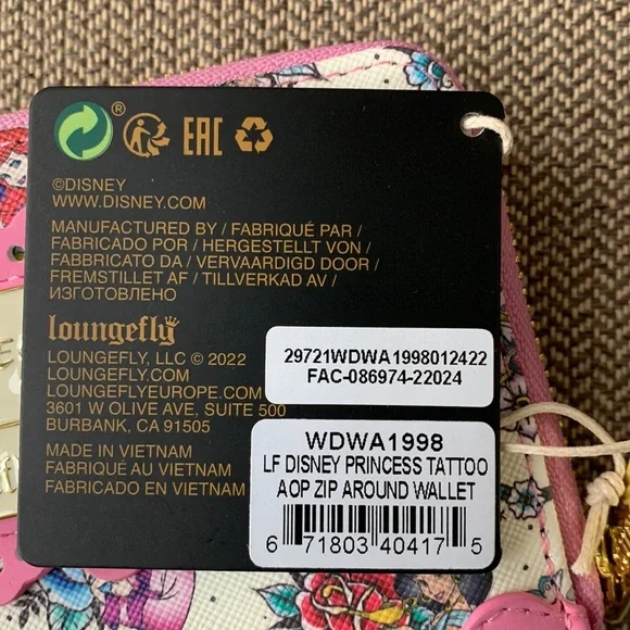 FINAL PRICE! Loungefly Disney Princess Tattoo AOP Zip Around Wallet - Picture 7 of 15
